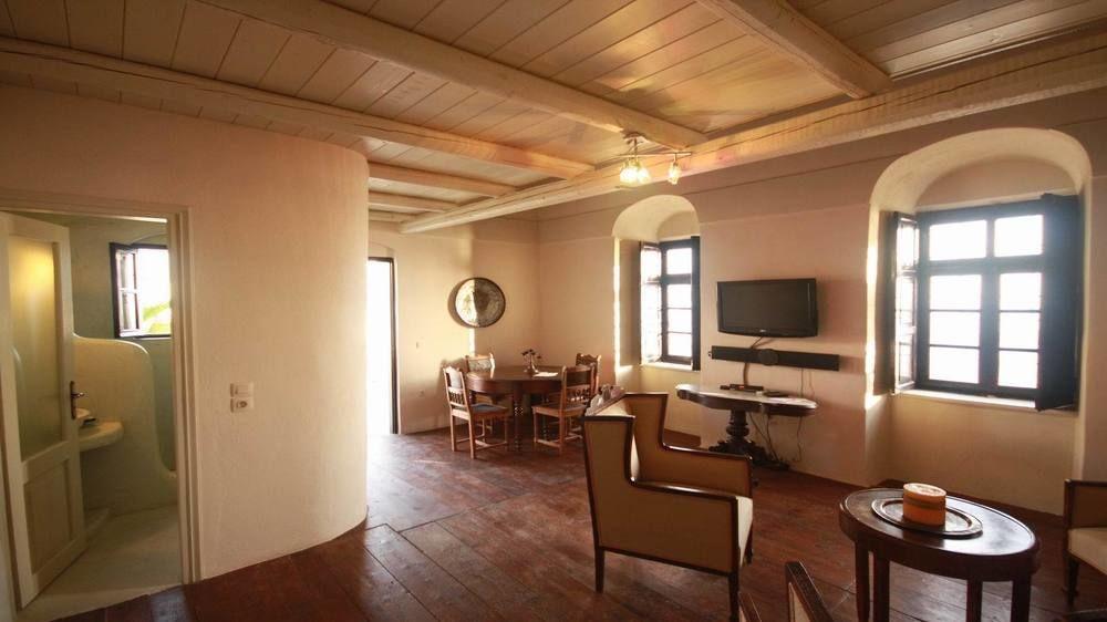 Lava Suites & Lounge Fira  Ngoại thất bức ảnh