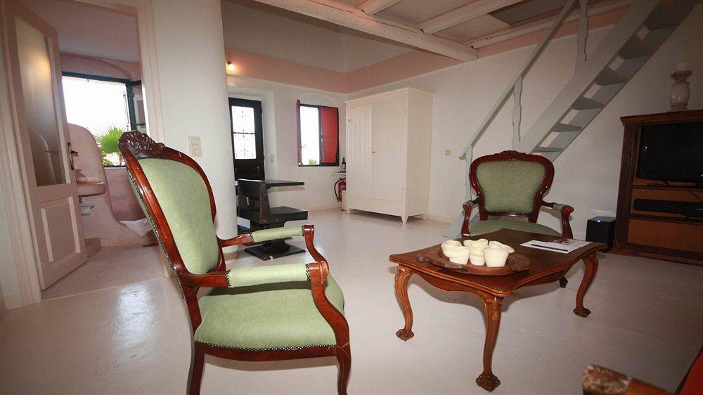 Lava Suites & Lounge Fira  Ngoại thất bức ảnh
